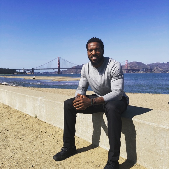 Welcome to my closet! - Picture 2 of 3